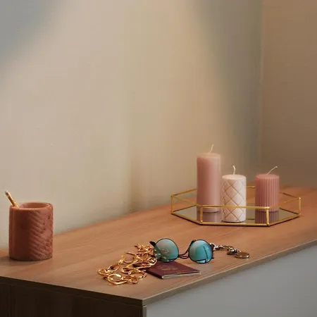 Apartment Chic Boutique *